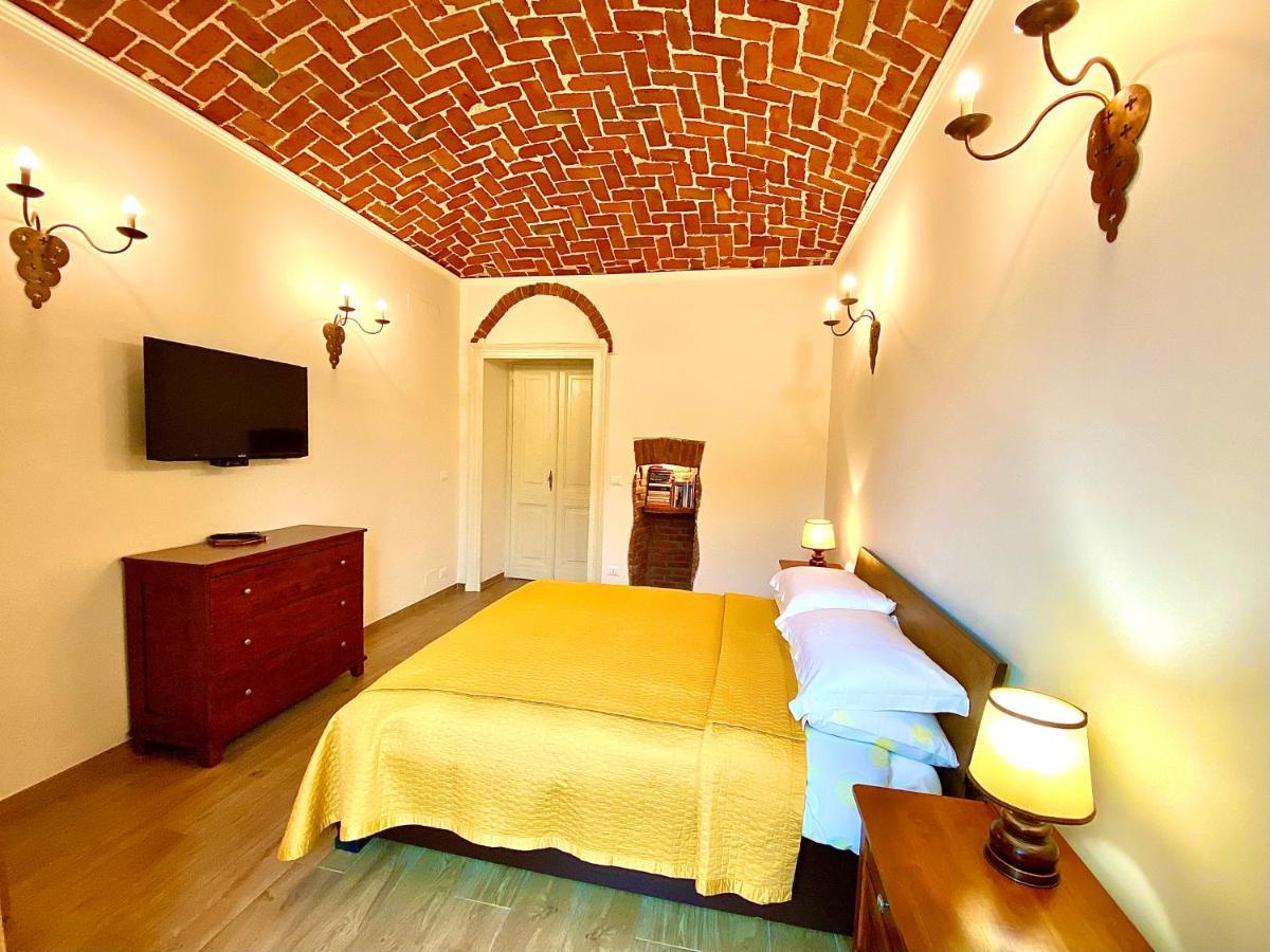 Exquisitely Renovated And Centrally Located Apartment With Free Parking Turín Exteriér fotografie